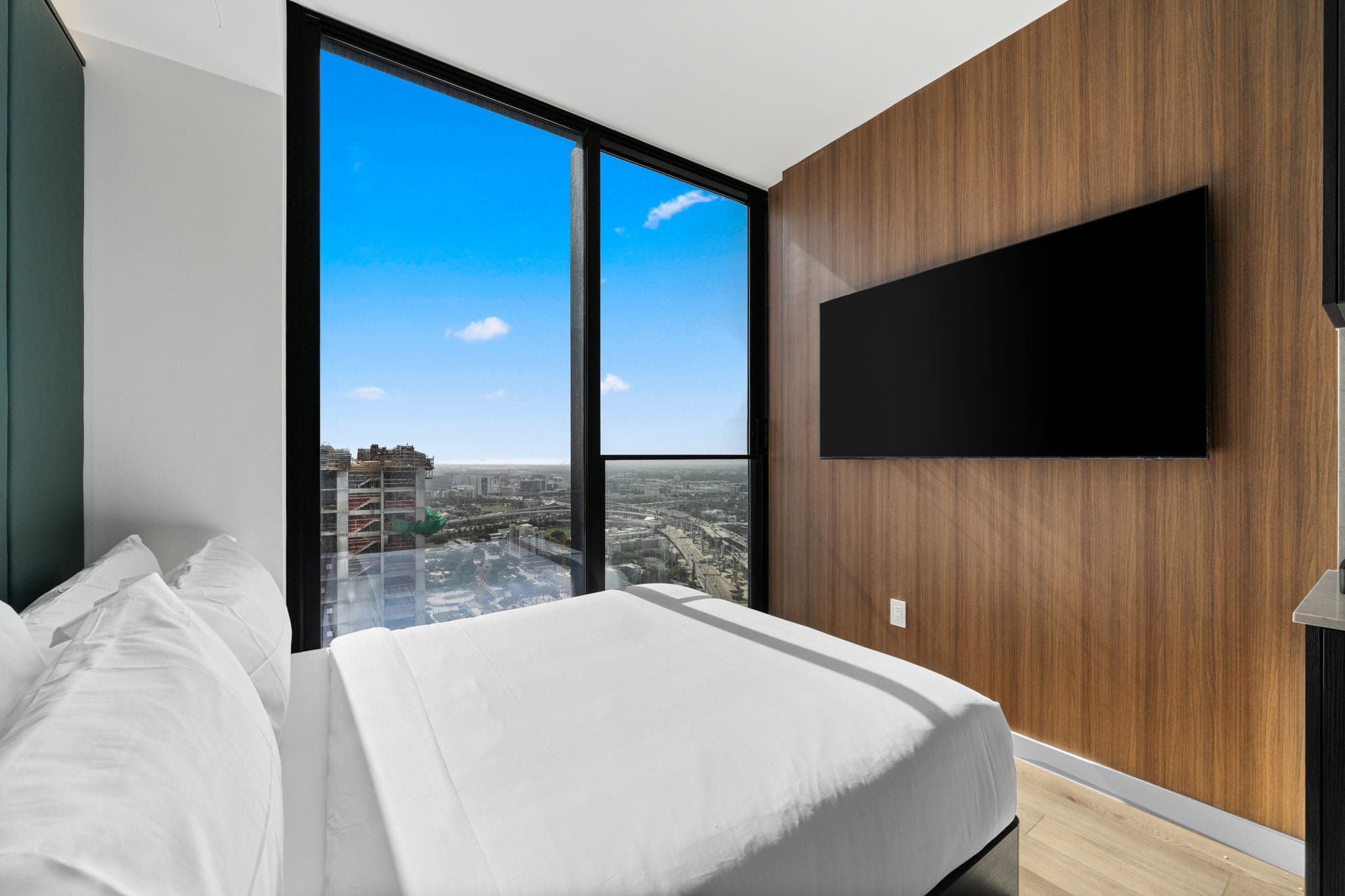 36th Floor E11EVEN Escape with Bay & City Views